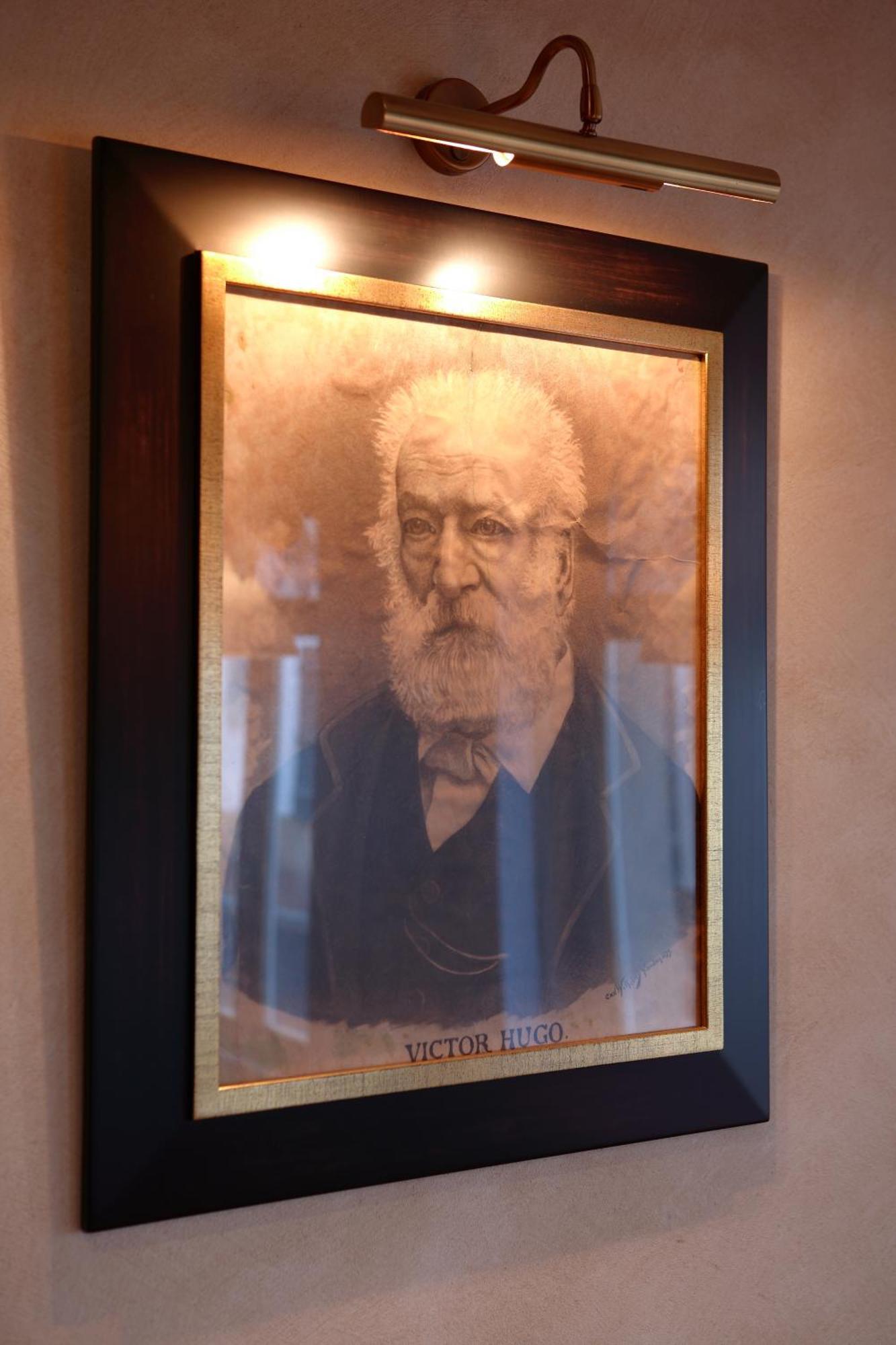 Hotel - Restaurant " Victor Hugo" Вианден Экстерьер фото